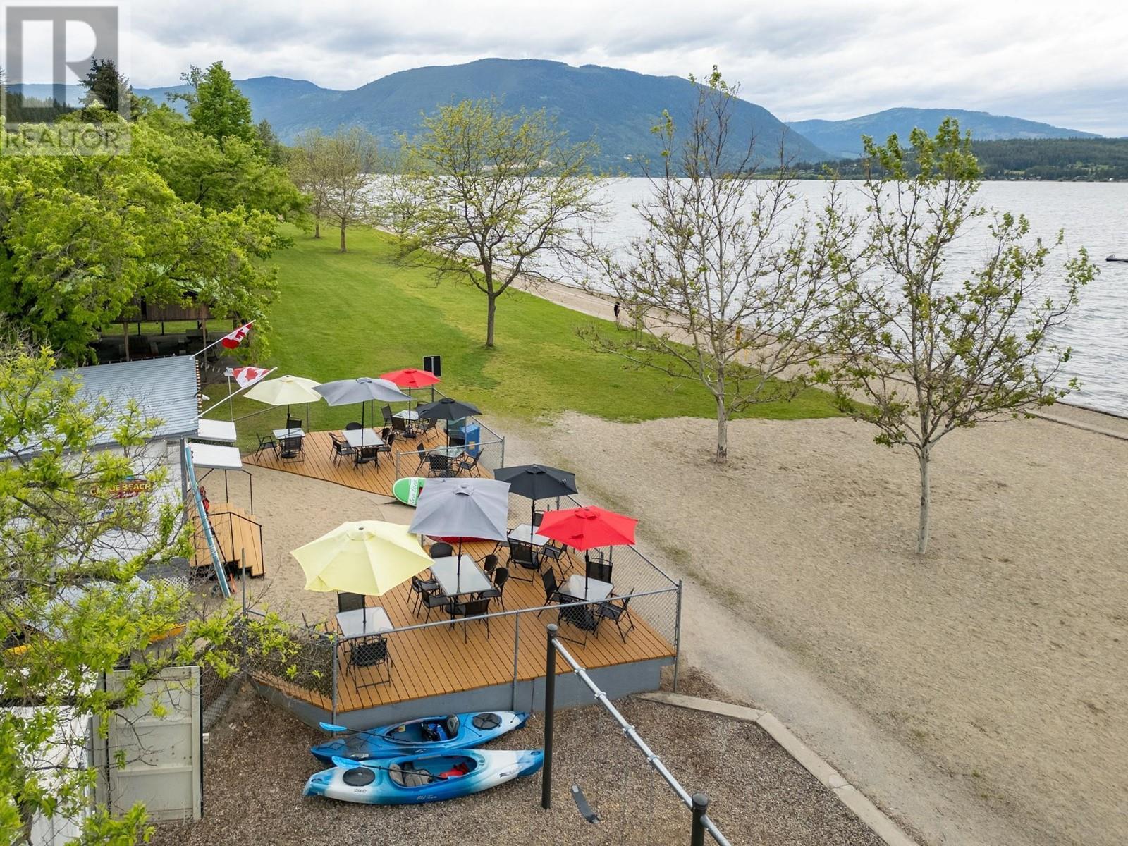 7220 36 Street Ne. Salmon Arm, British Columbia