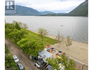 7220 36 Street Ne. Salmon Arm, British Columbia