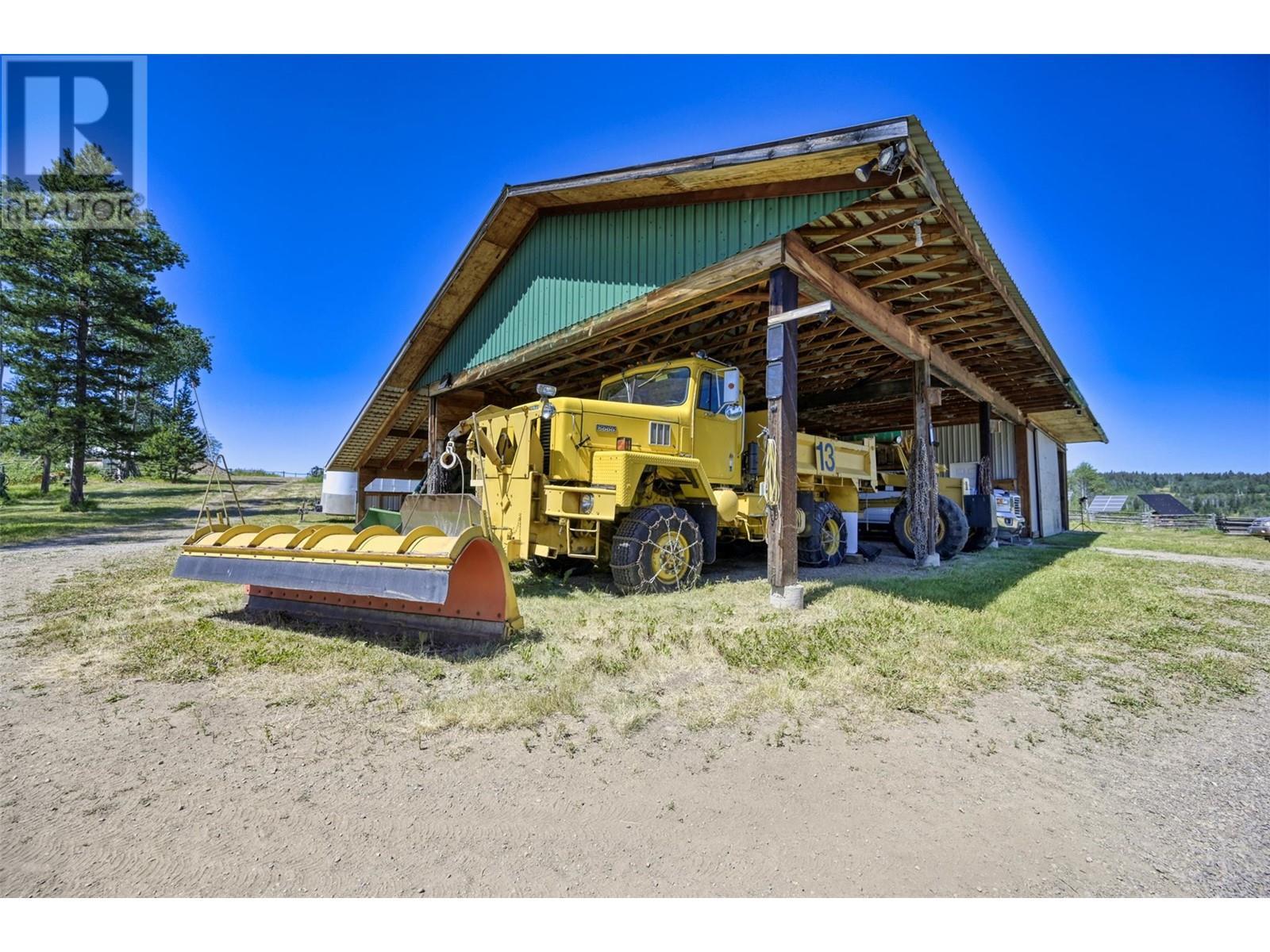 1000 Halfway Lake Road. Princeton, British Columbia