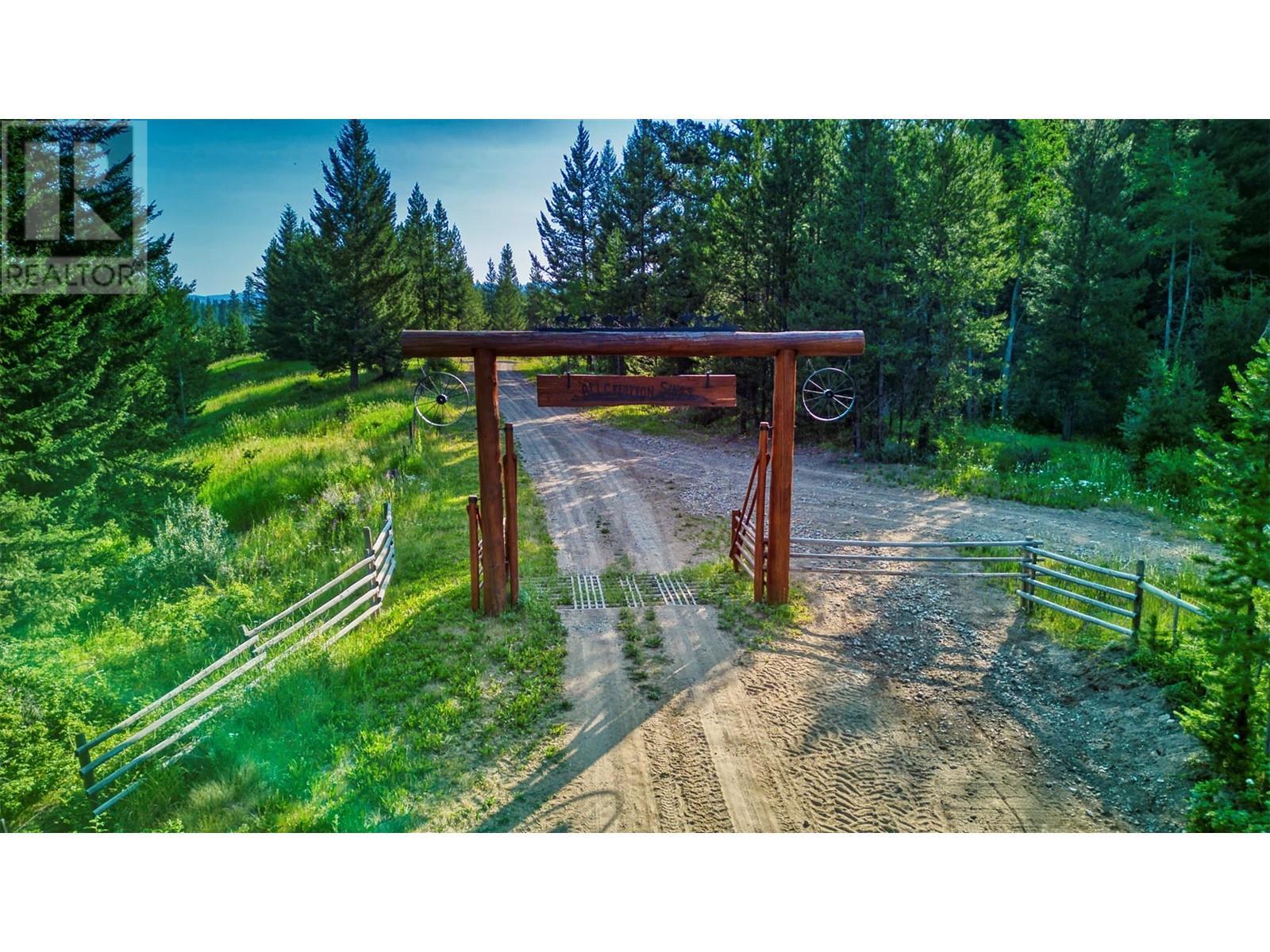 1000 Halfway Lake Road. Princeton, British Columbia