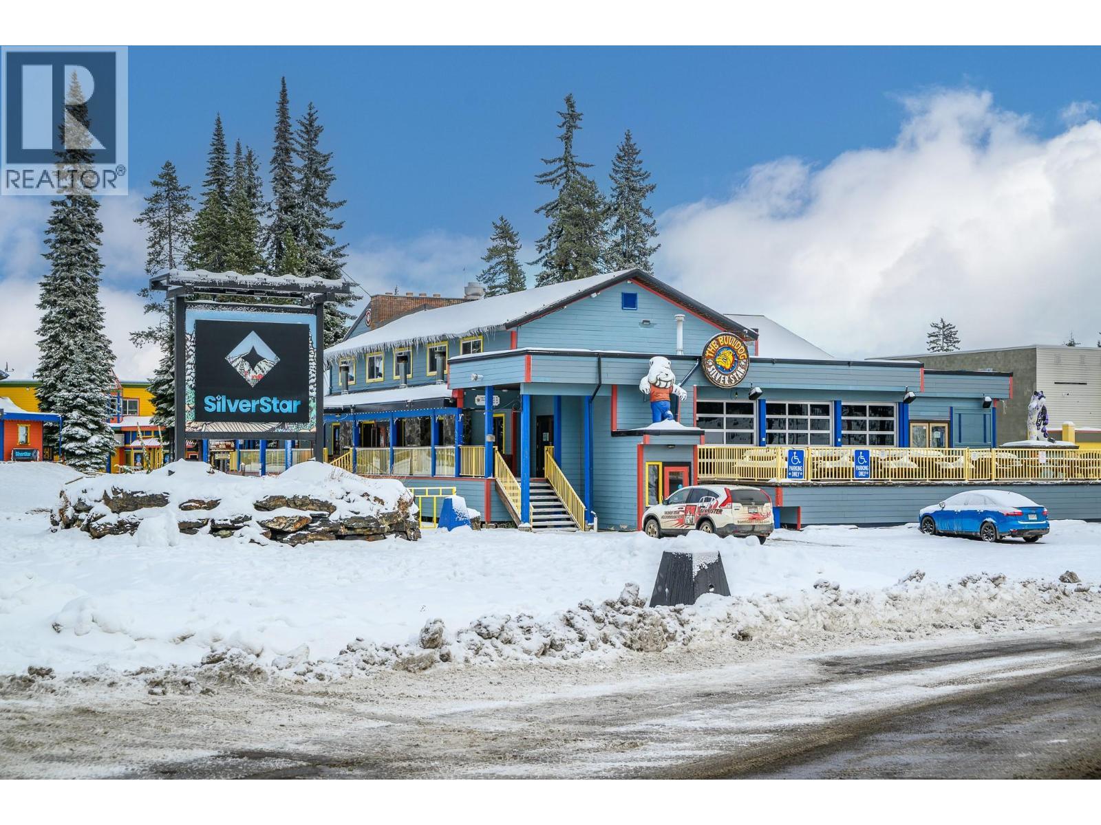 142 Main Street. Silver Star, British Columbia