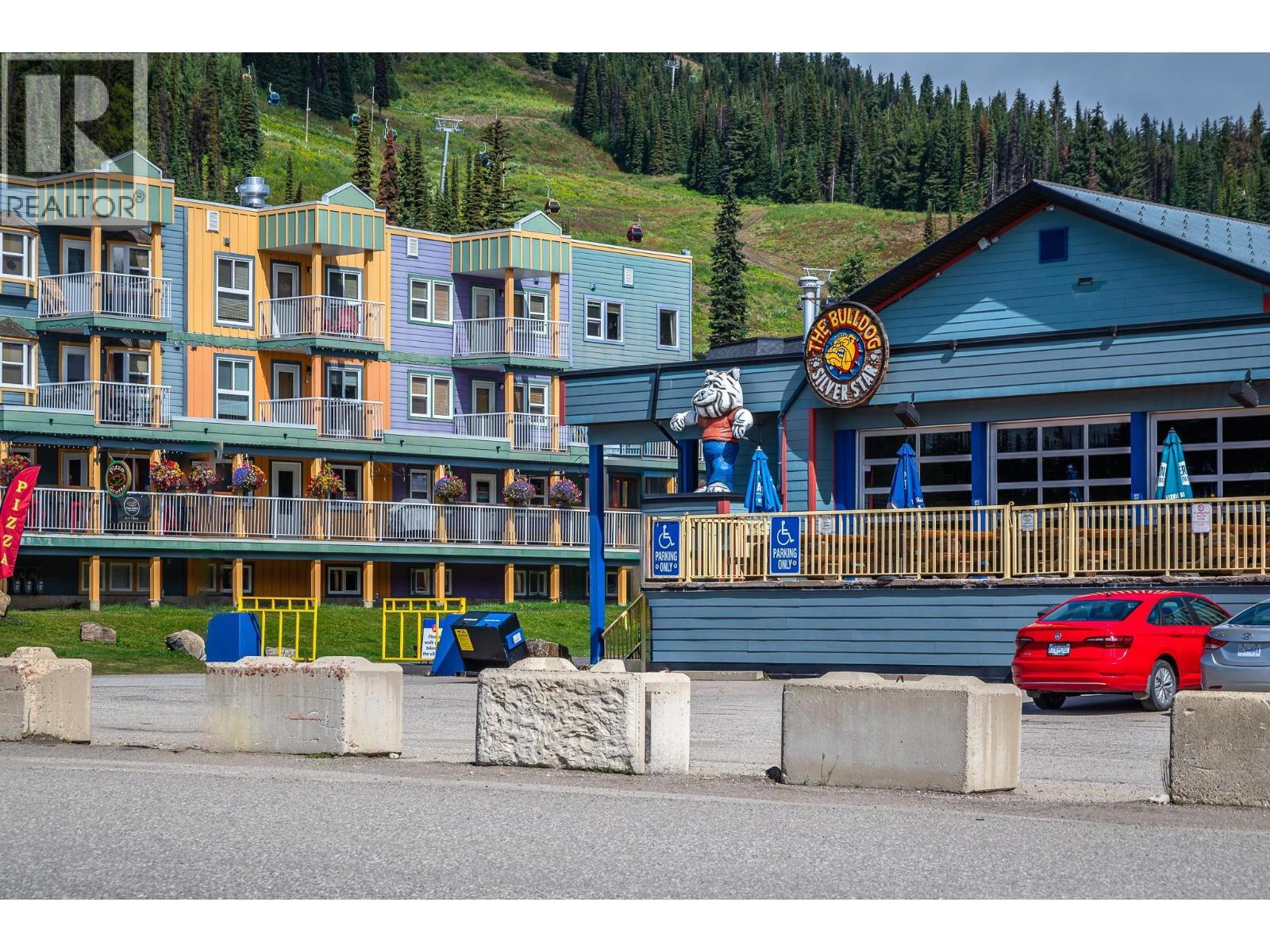 142 Main Street. Silver Star, British Columbia