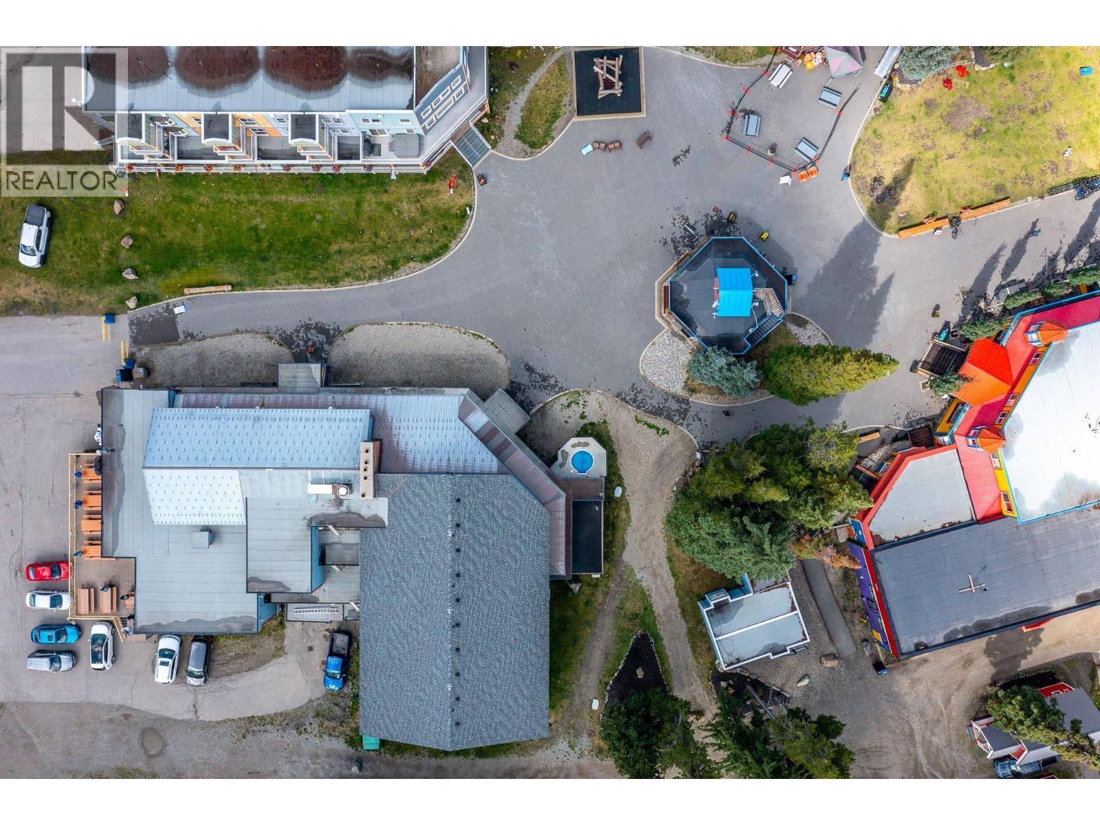 142 Main Street. Silver Star, British Columbia