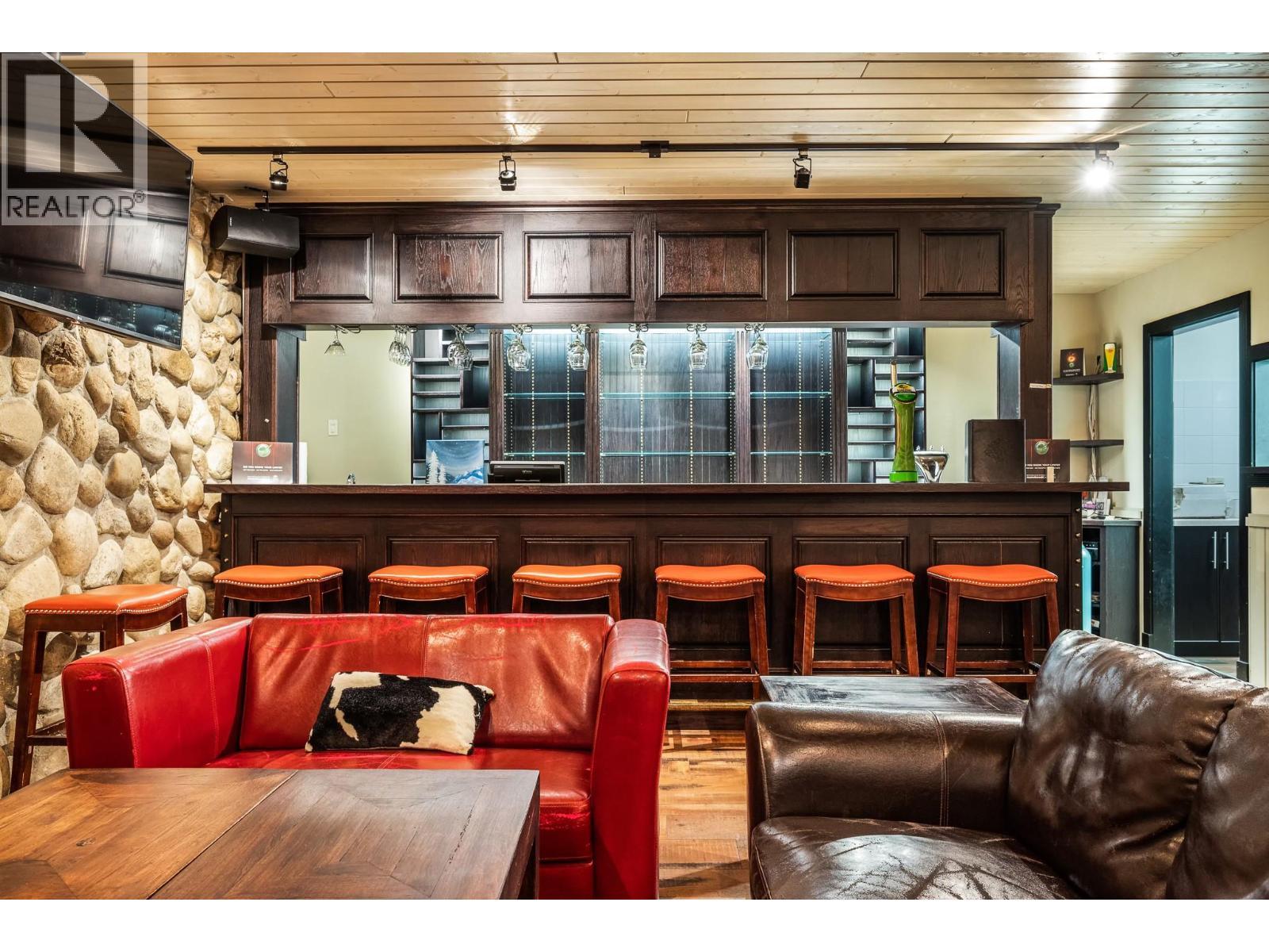 142 Main Street. Silver Star, British Columbia