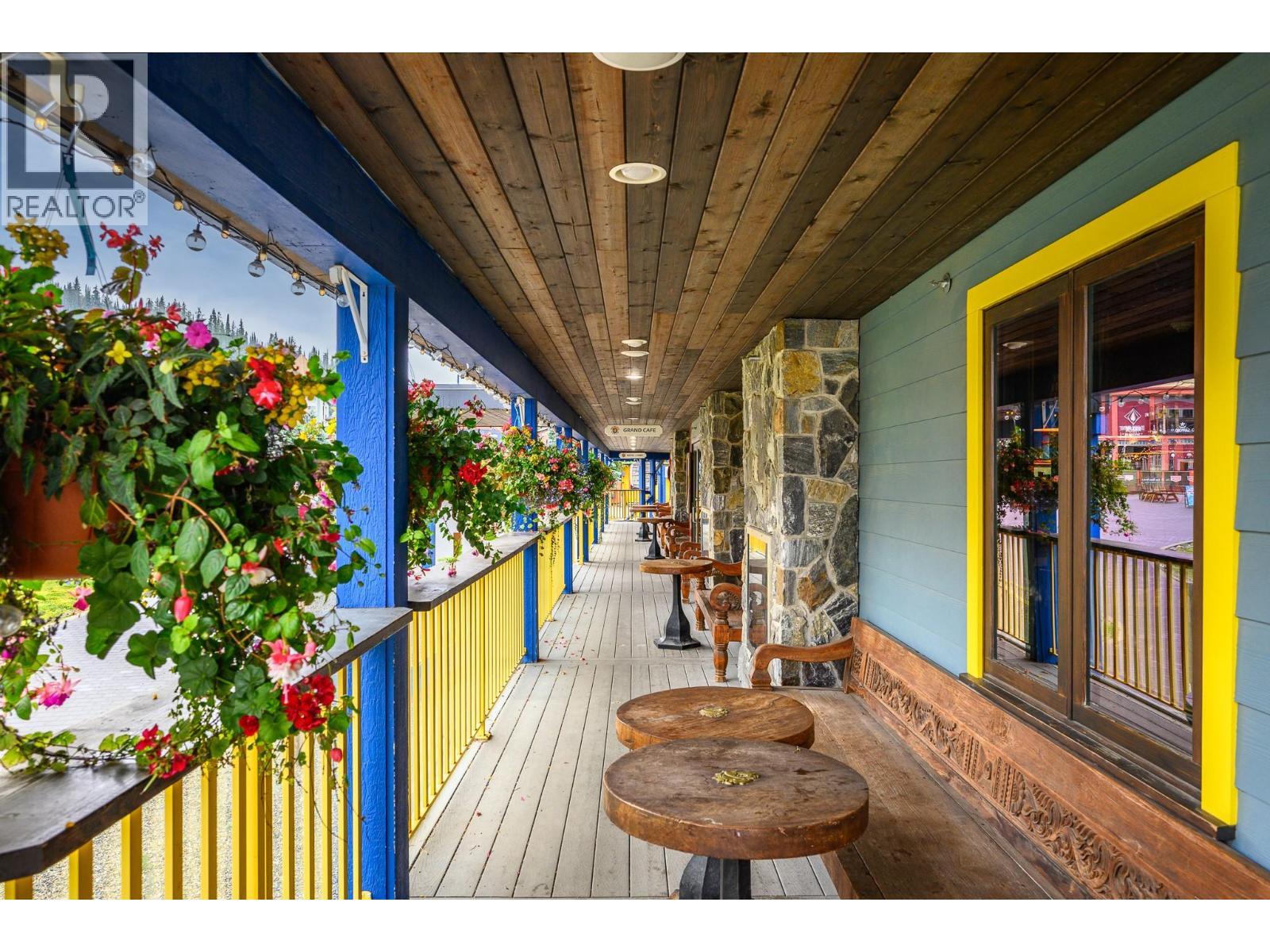 142 Main Street. Silver Star, British Columbia