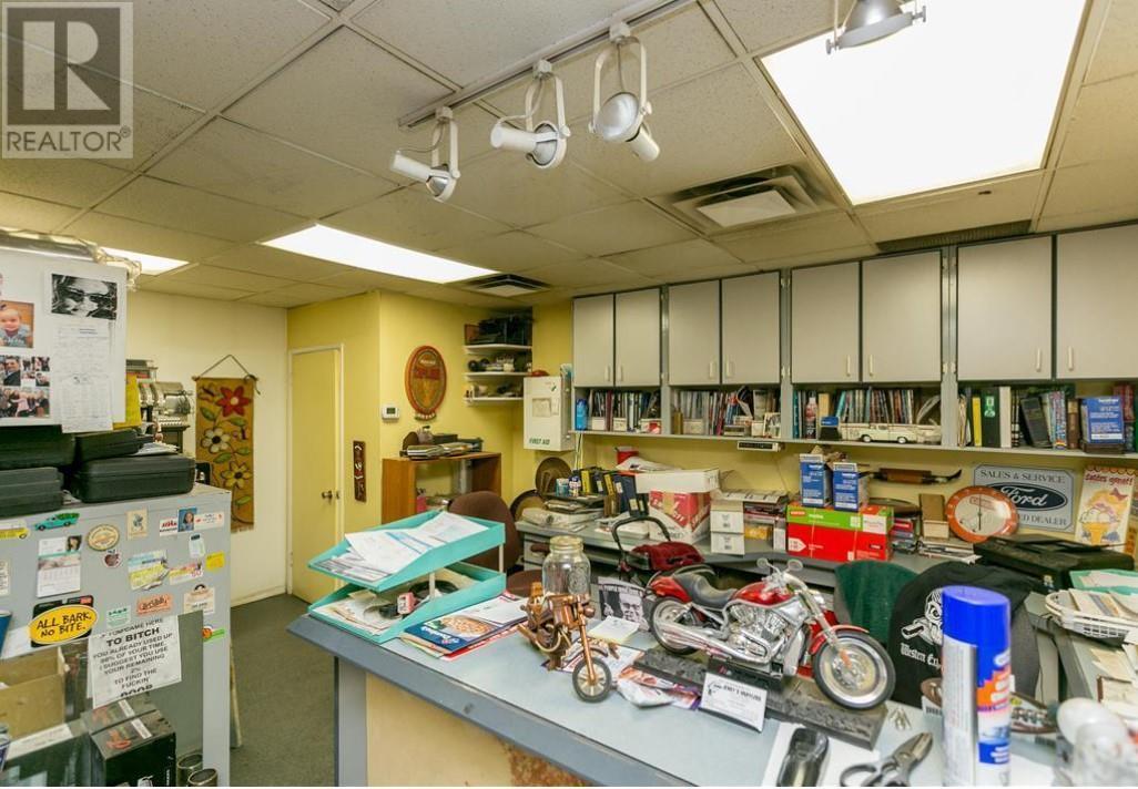 1948 Windsor Road. Kelowna, British Columbia