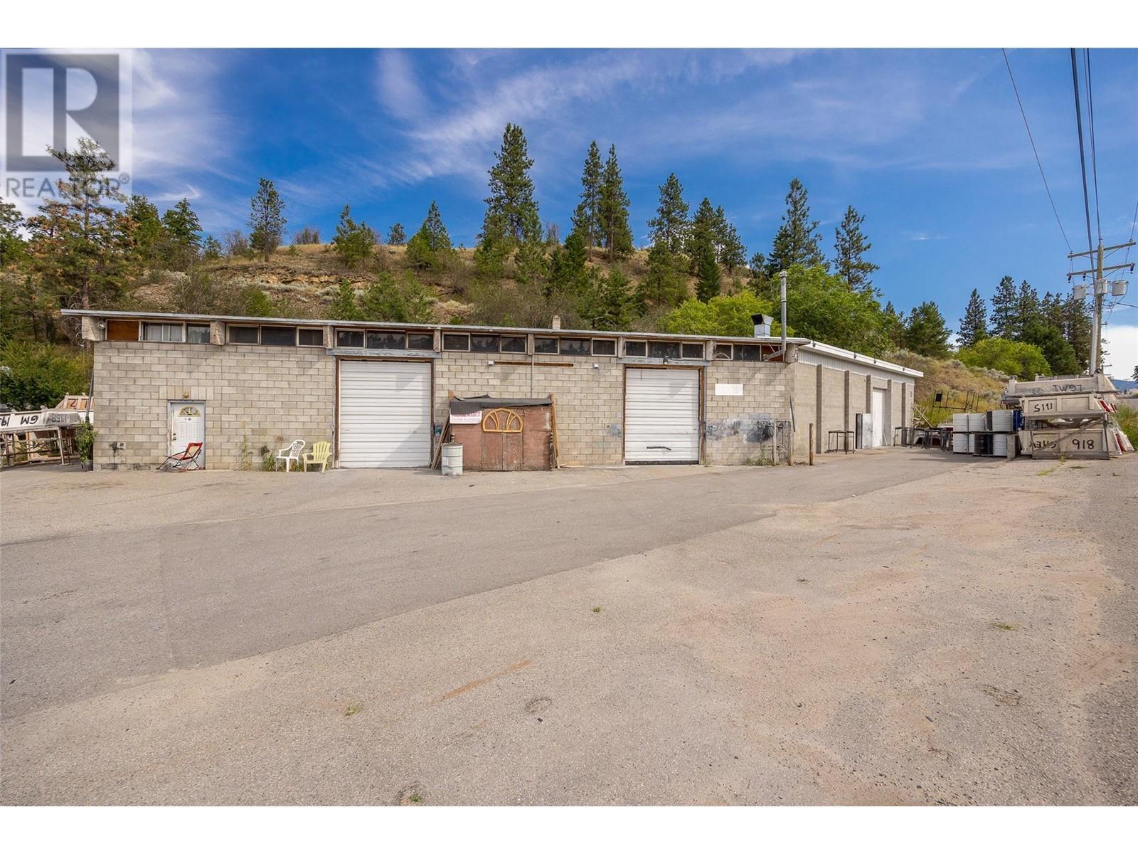 17411 Bentley Road. Summerland, British Columbia