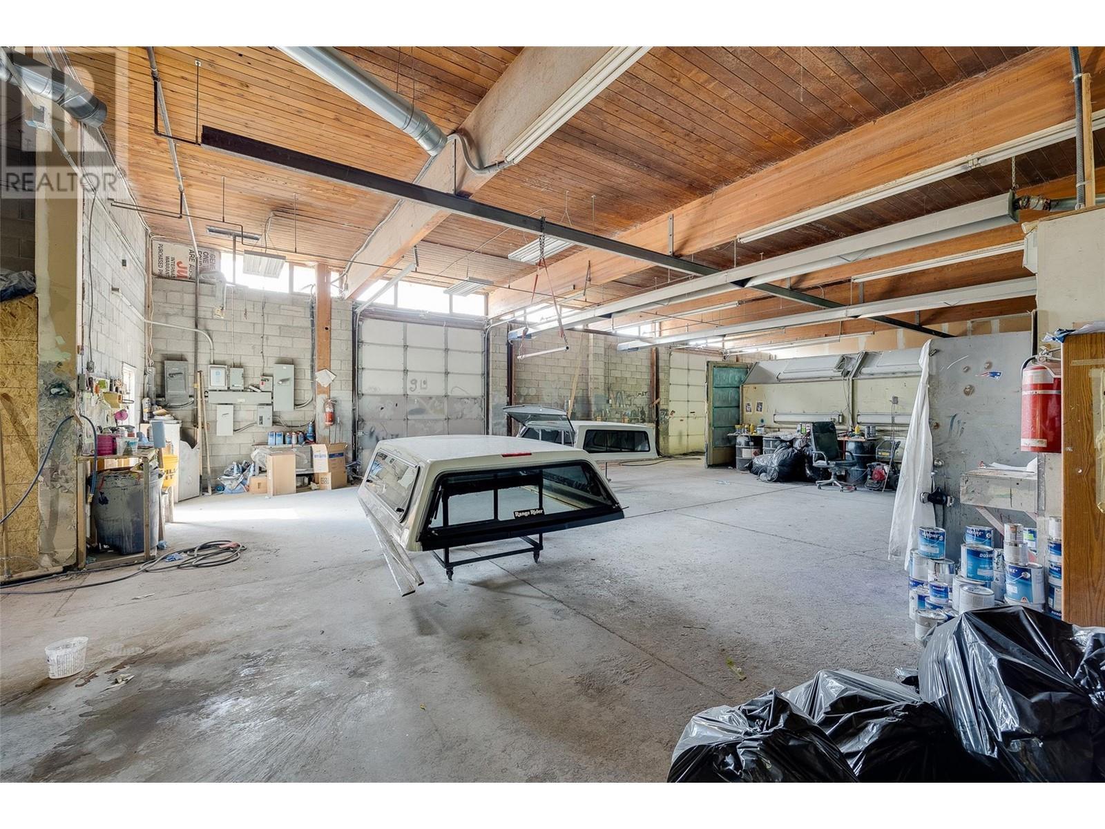 17411 Bentley Road. Summerland, British Columbia