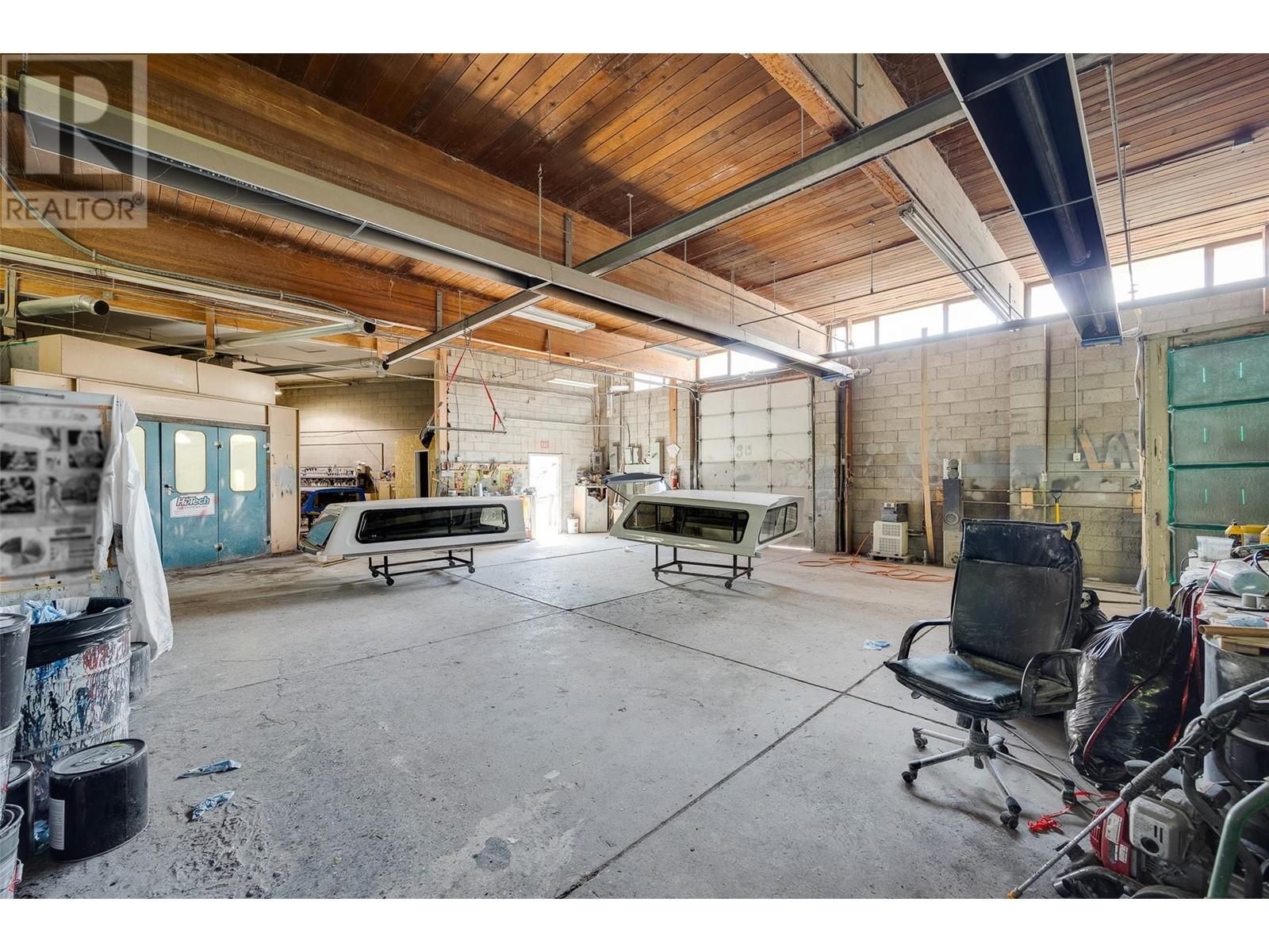 17411 Bentley Road. Summerland, British Columbia