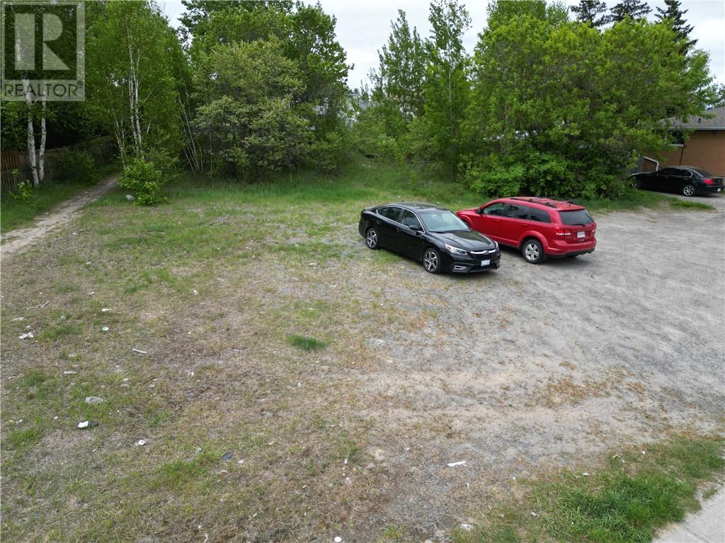 3368 Falconbridge Highway, Garson Property Listing MLS® 2117939