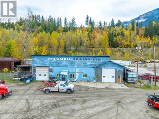 96 Macpherson Street. Revelstoke, British Columbia