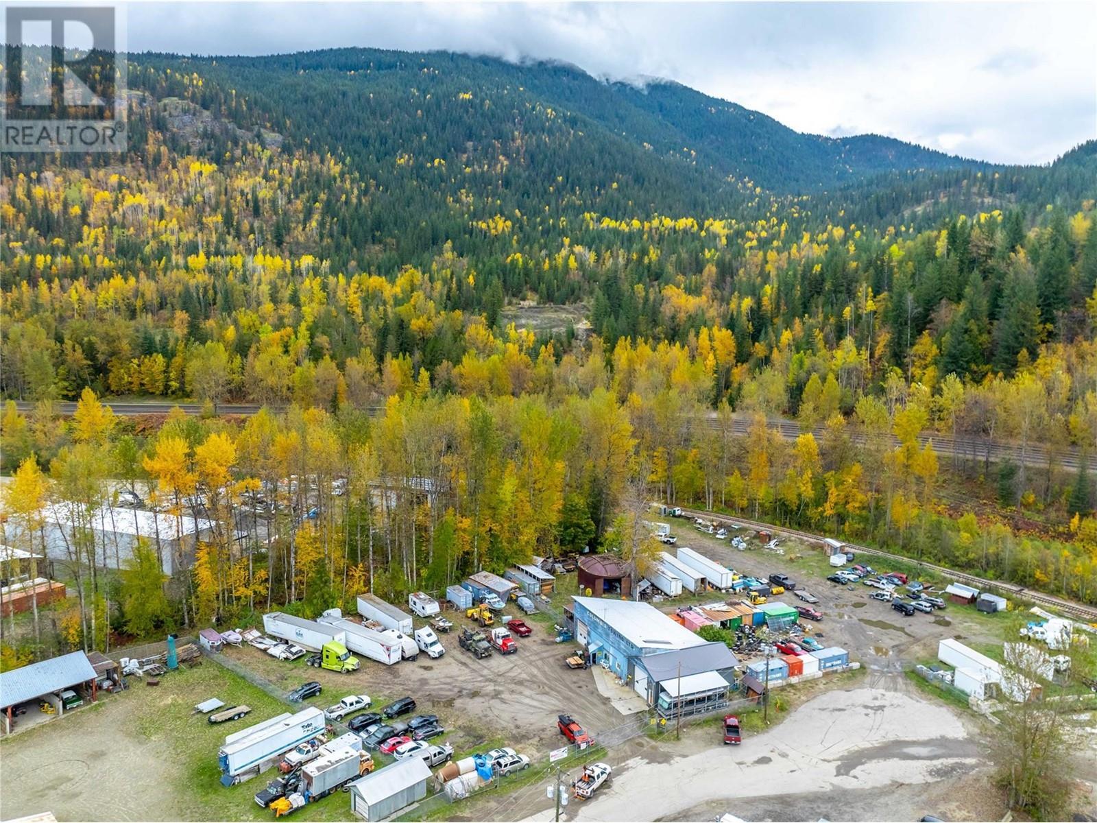 96 Macpherson Street. Revelstoke, British Columbia