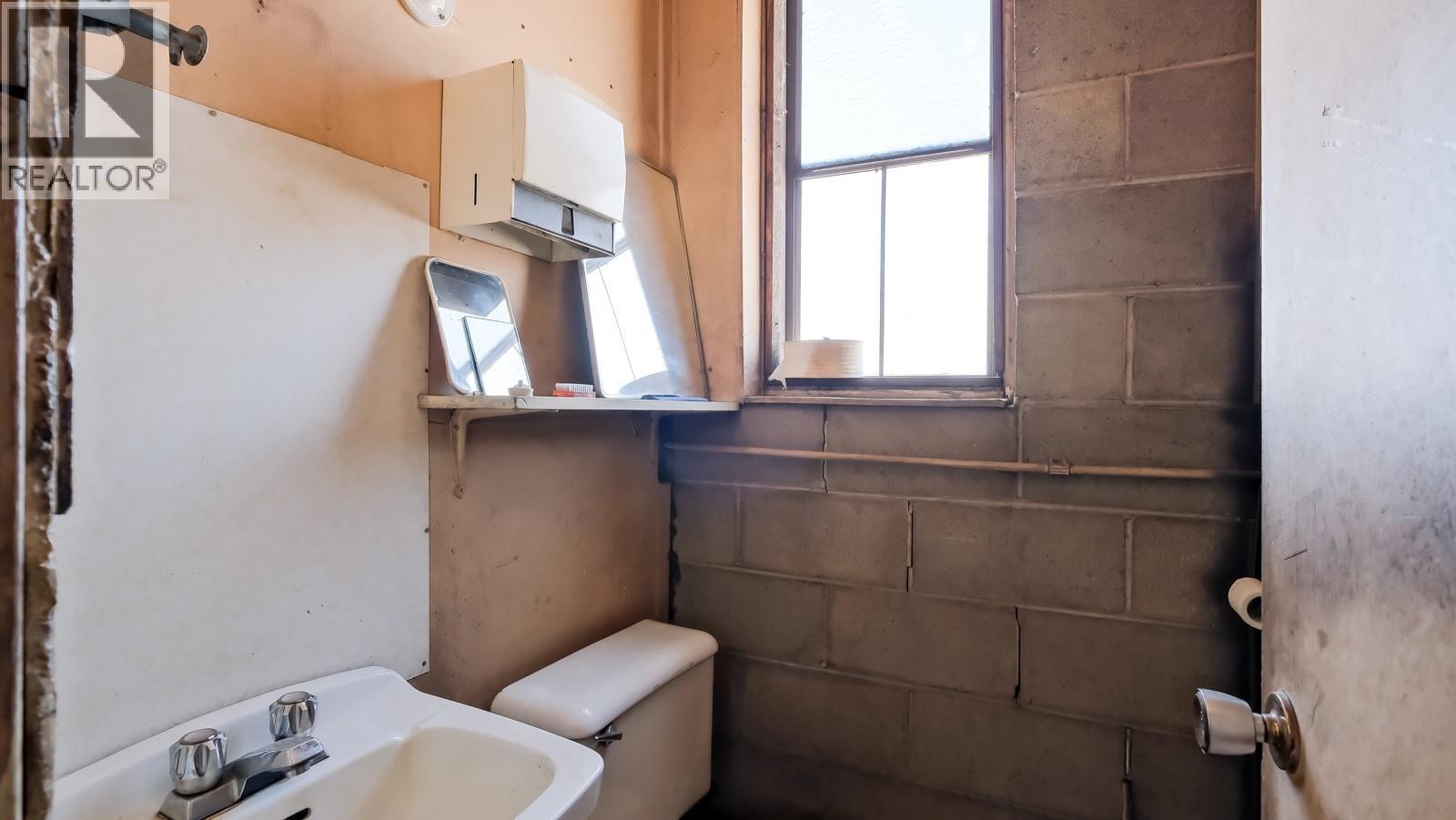 15817 Logie Road. Summerland, British Columbia