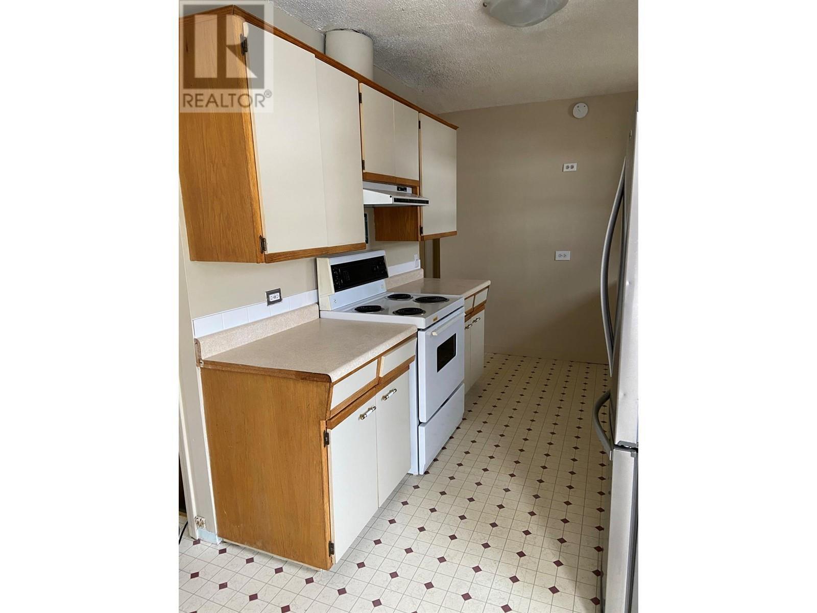 1909 43 Street. Vernon, British Columbia