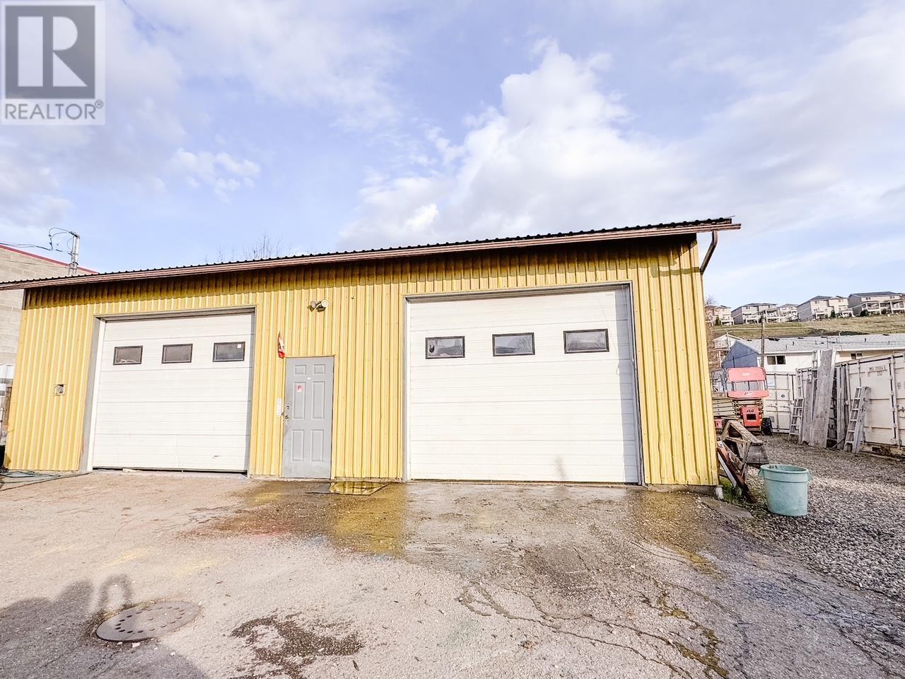 1909 43 Street. Vernon, British Columbia