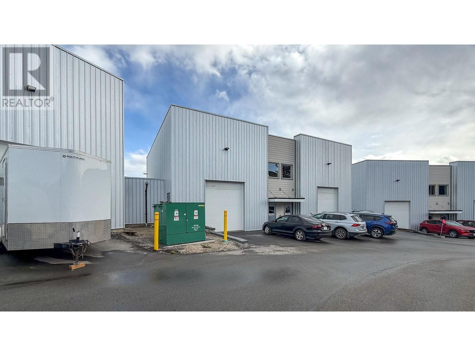 2844 Fenwick Road. Kelowna, British Columbia