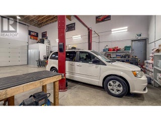 2844 Fenwick Road. Kelowna, British Columbia