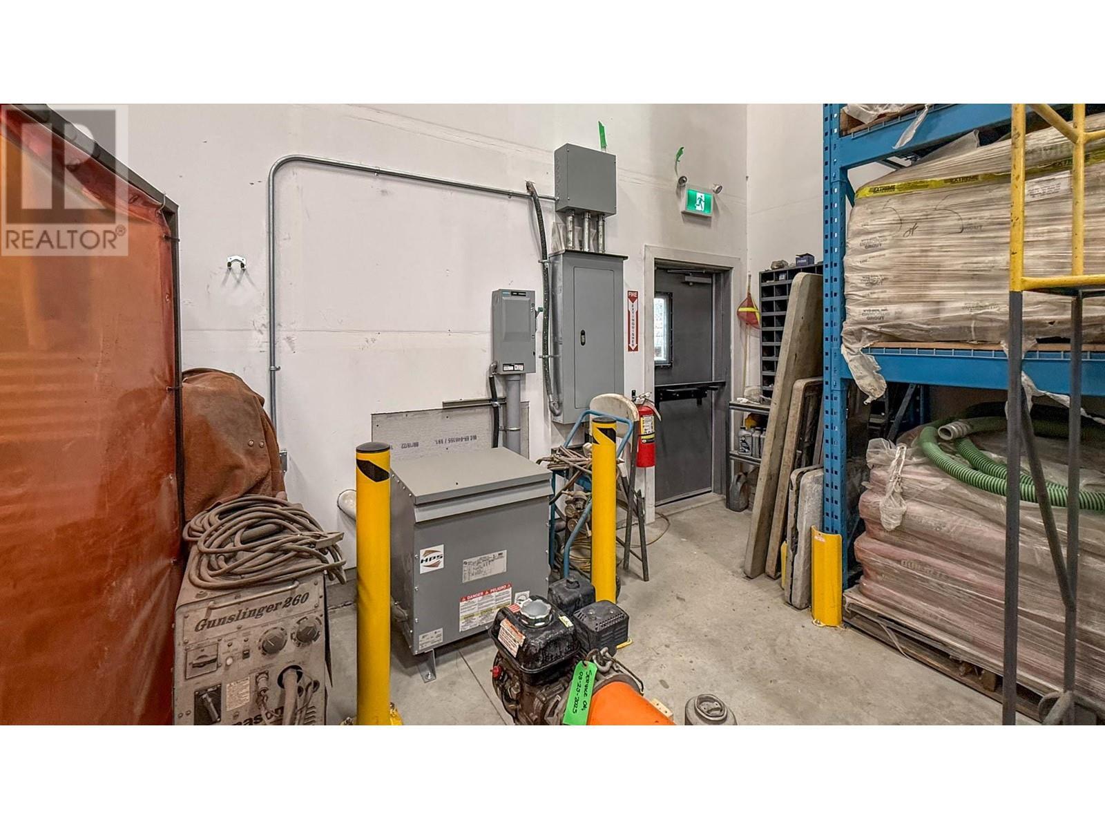 2848 Fenwick Road. Kelowna, British Columbia