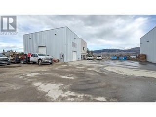 2848 Fenwick Road. Kelowna, British Columbia