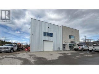 2848 Fenwick Road. Kelowna, British Columbia