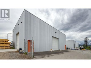 9013 - 9021 Jim Bailey Road. Kelowna, British Columbia