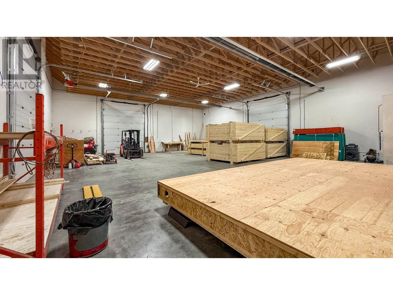 9013 - 9021 Jim Bailey Road. Kelowna, British Columbia