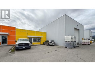 9013 - 9021 Jim Bailey Road. Kelowna, British Columbia