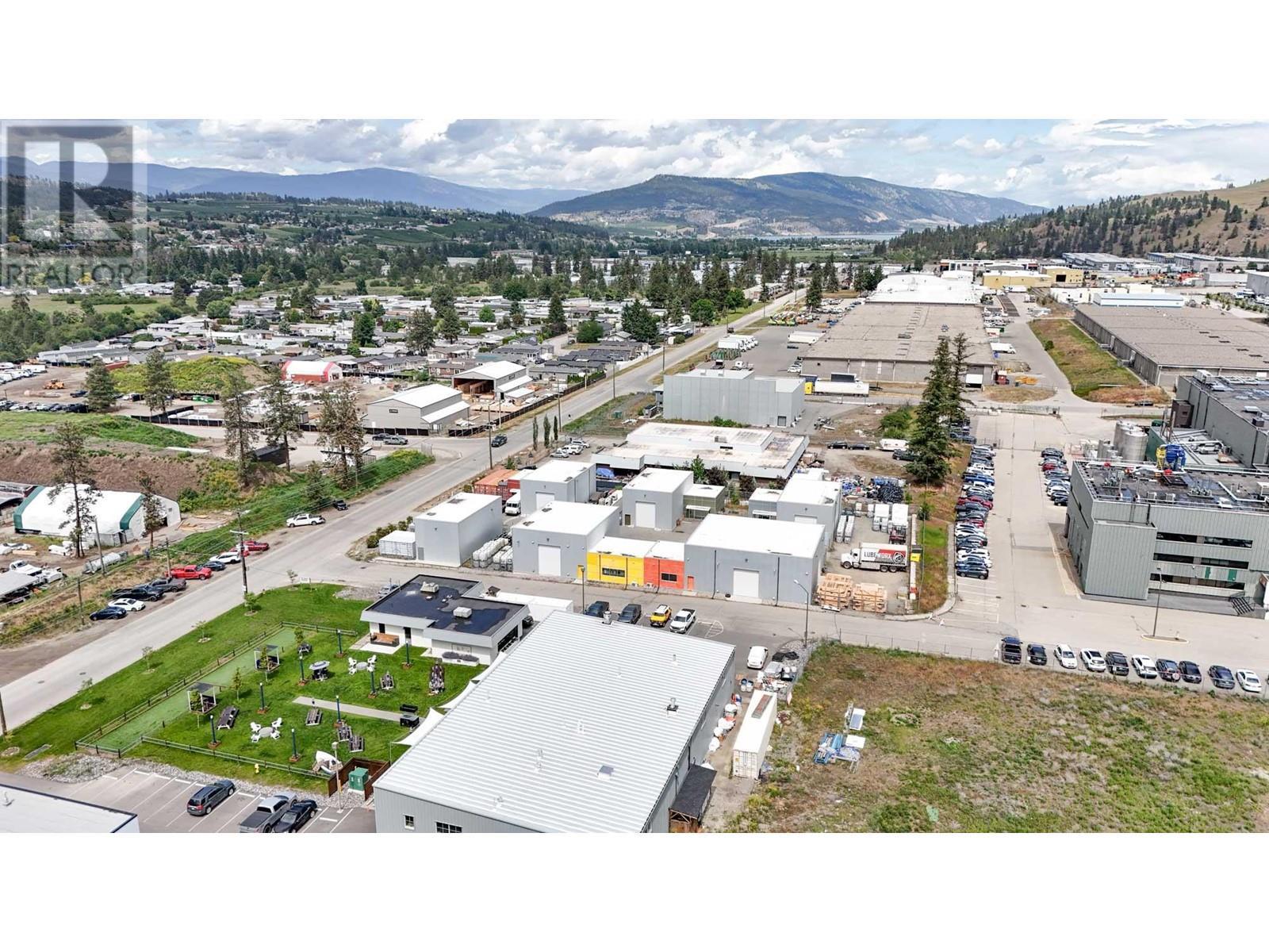 9013 - 9021 Jim Bailey Road. Kelowna, British Columbia