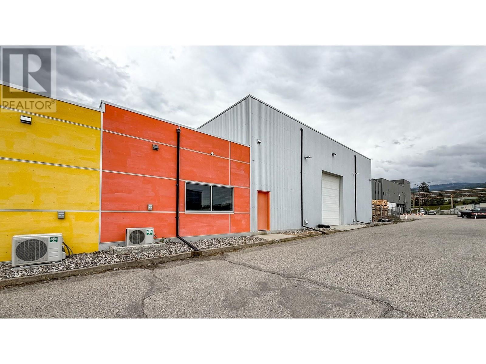 9013 - 9021 Jim Bailey Road. Kelowna, British Columbia