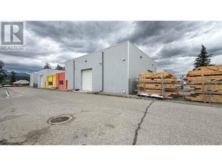 9013 - 9021 Jim Bailey Road. Kelowna, British Columbia