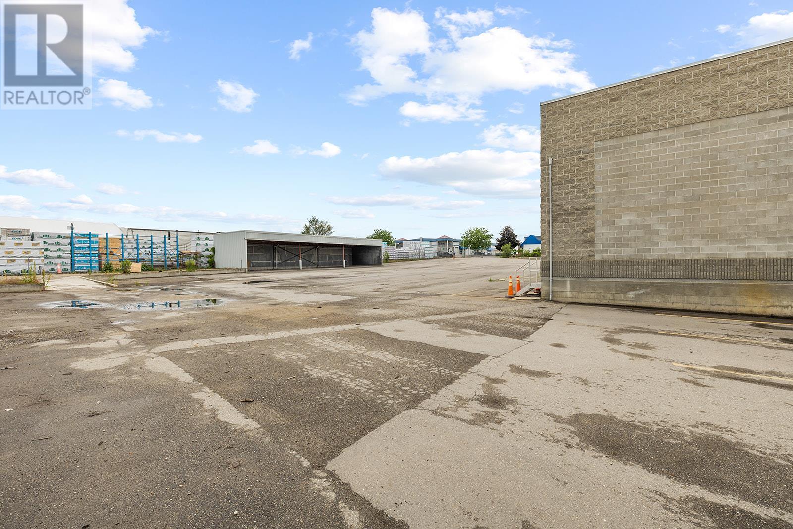 2605 Acland Road. Kelowna, British Columbia