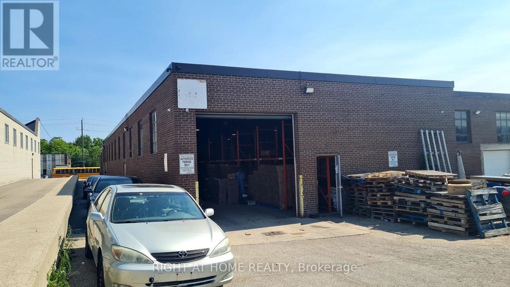 306a Eddystone Avenue, Toronto (glenfield-Jane Heights)