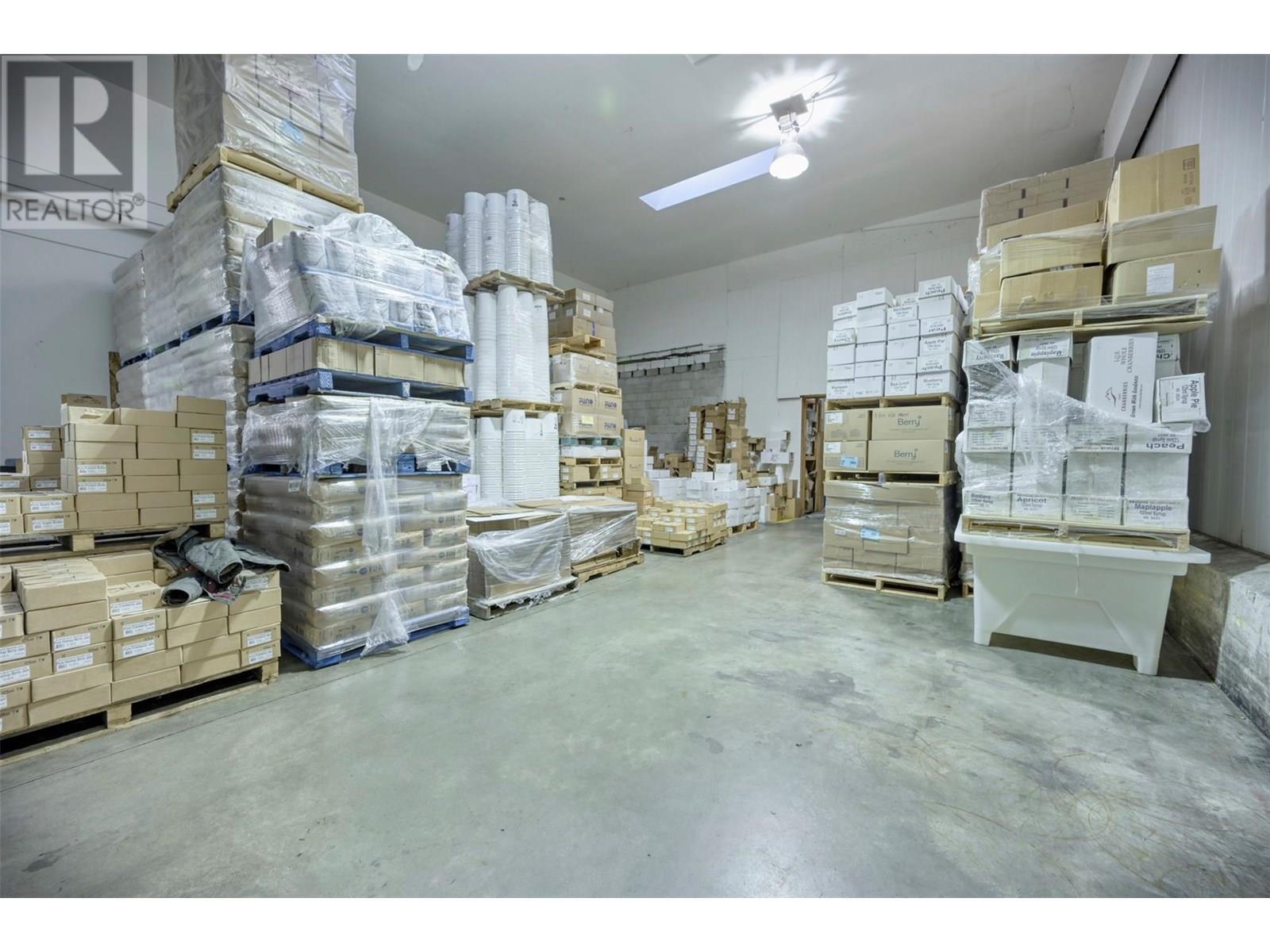 6206 Canyon View Road. Summerland, British Columbia