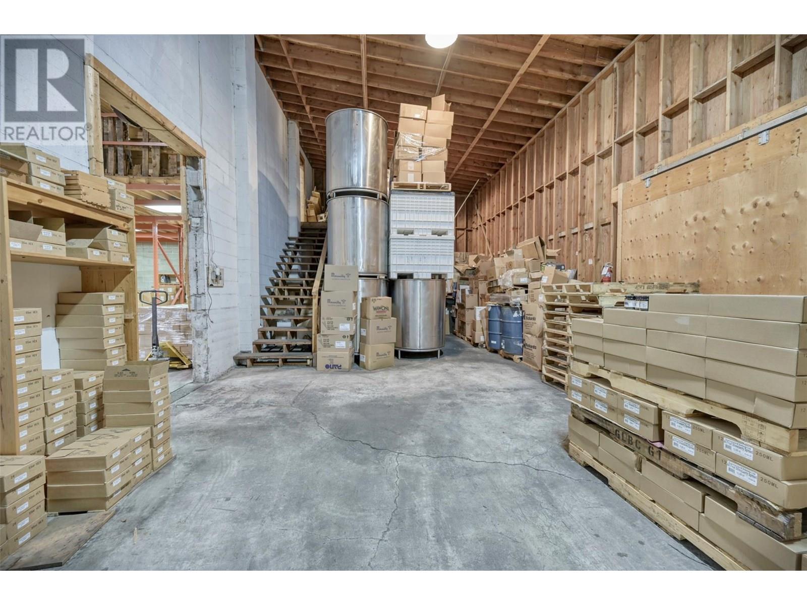 6206 Canyon View Road. Summerland, British Columbia