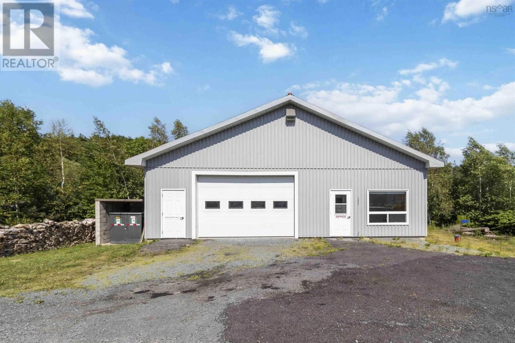 1253 Highway 332, First South