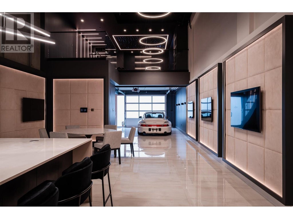 136 13880 Wireless Way, Richmond