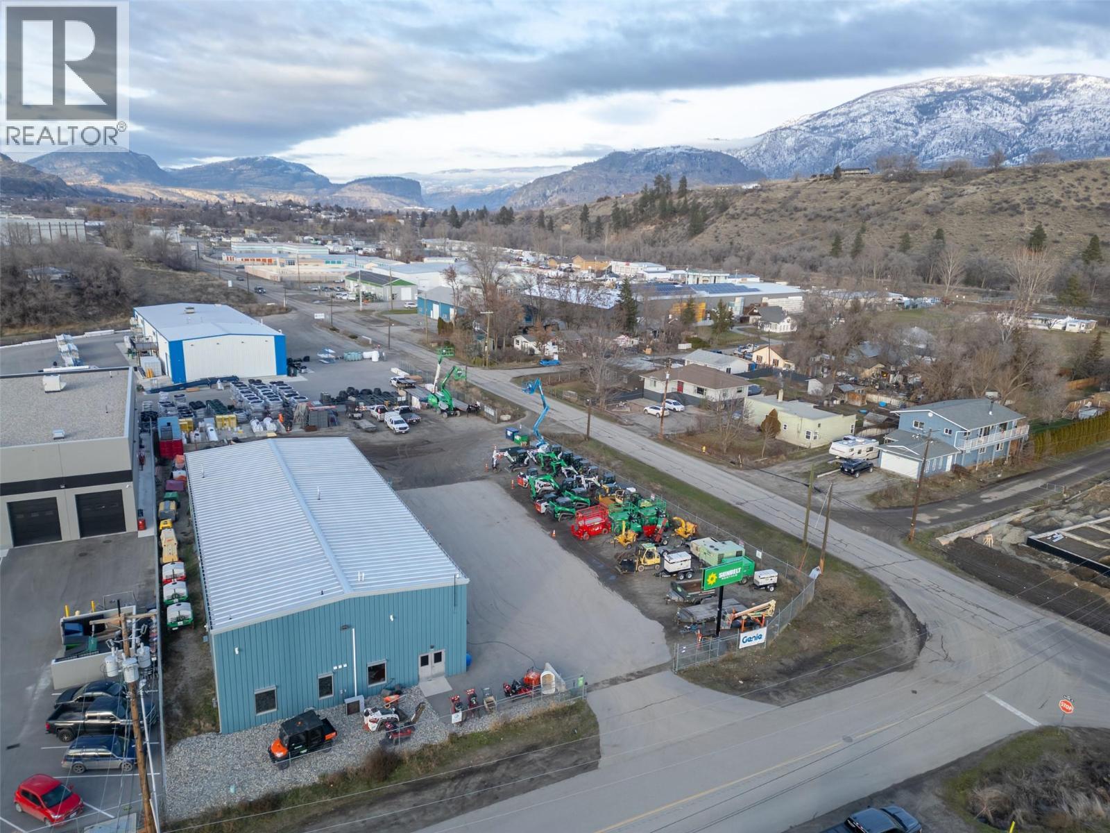 206 Maple Avenue. Oliver, British Columbia