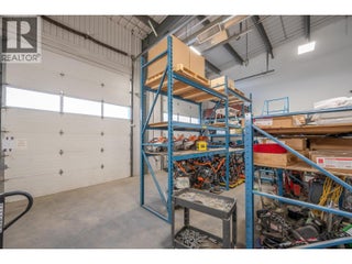 206 Maple Avenue. Oliver, British Columbia