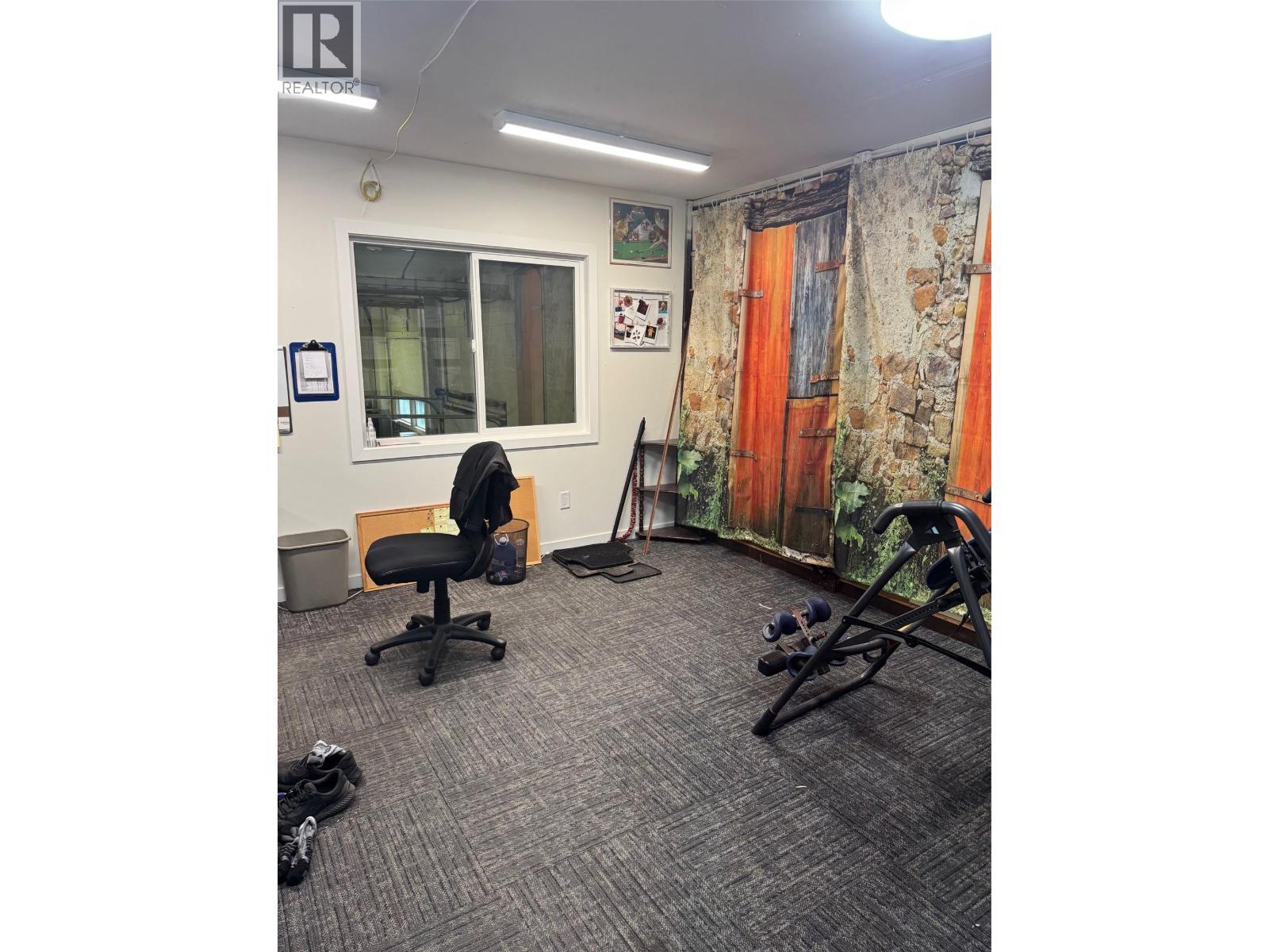 470 Beaver Lake Road. Kelowna, British Columbia