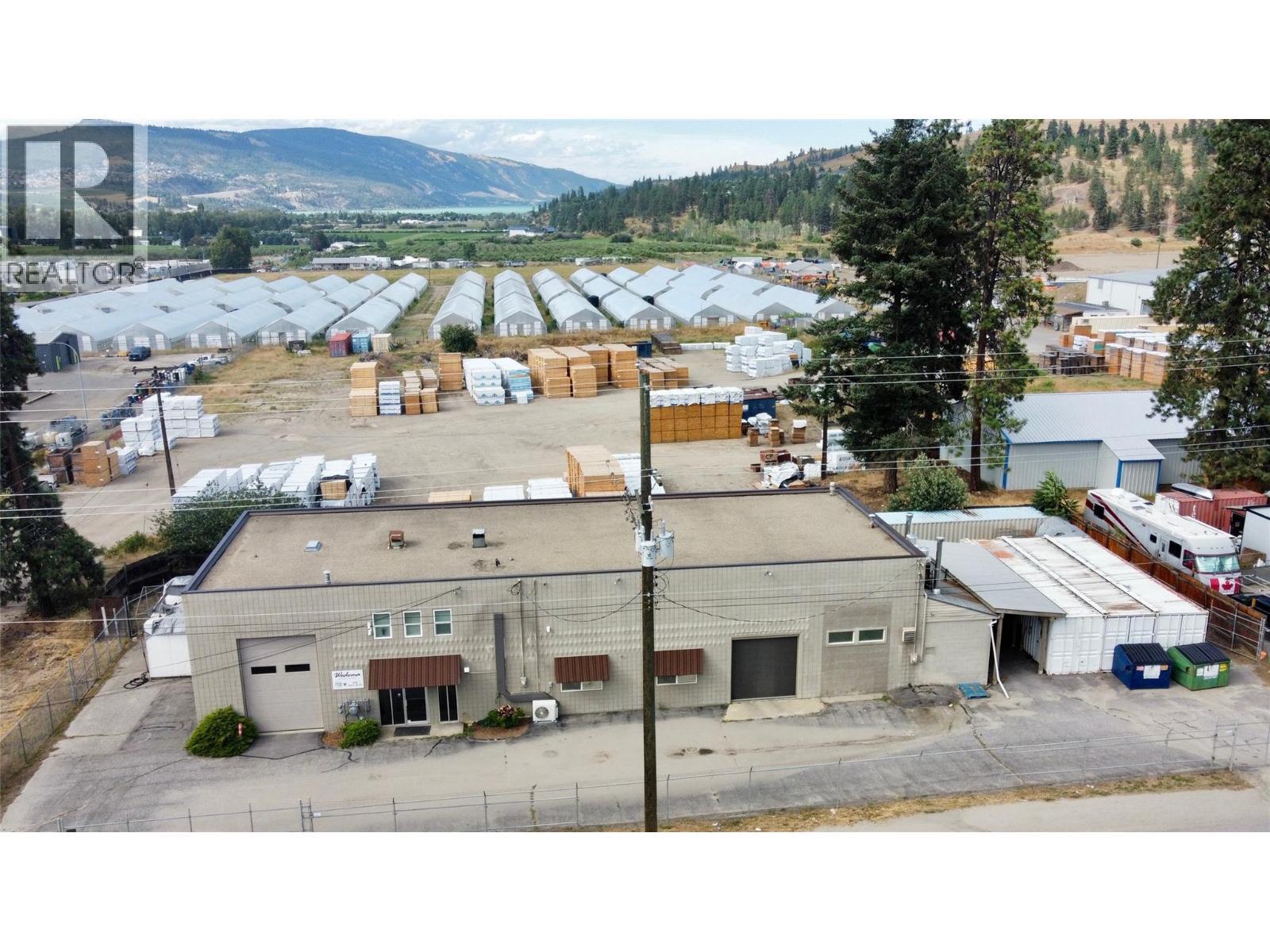 470 Beaver Lake Road. Kelowna, British Columbia