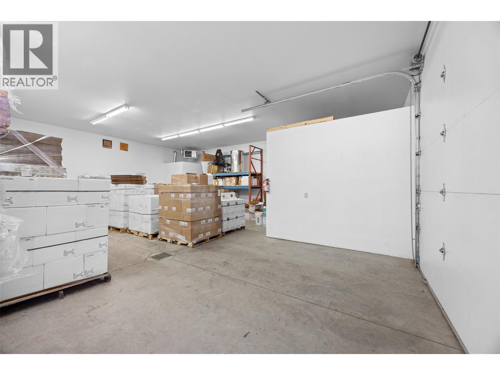 9503 Cedar Avenue. Summerland, British Columbia