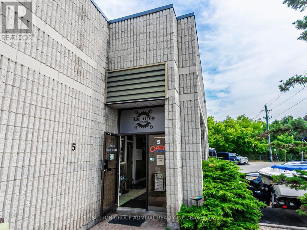 5 - 1605 Sedlescomb Drive, Mississauga (dixie)