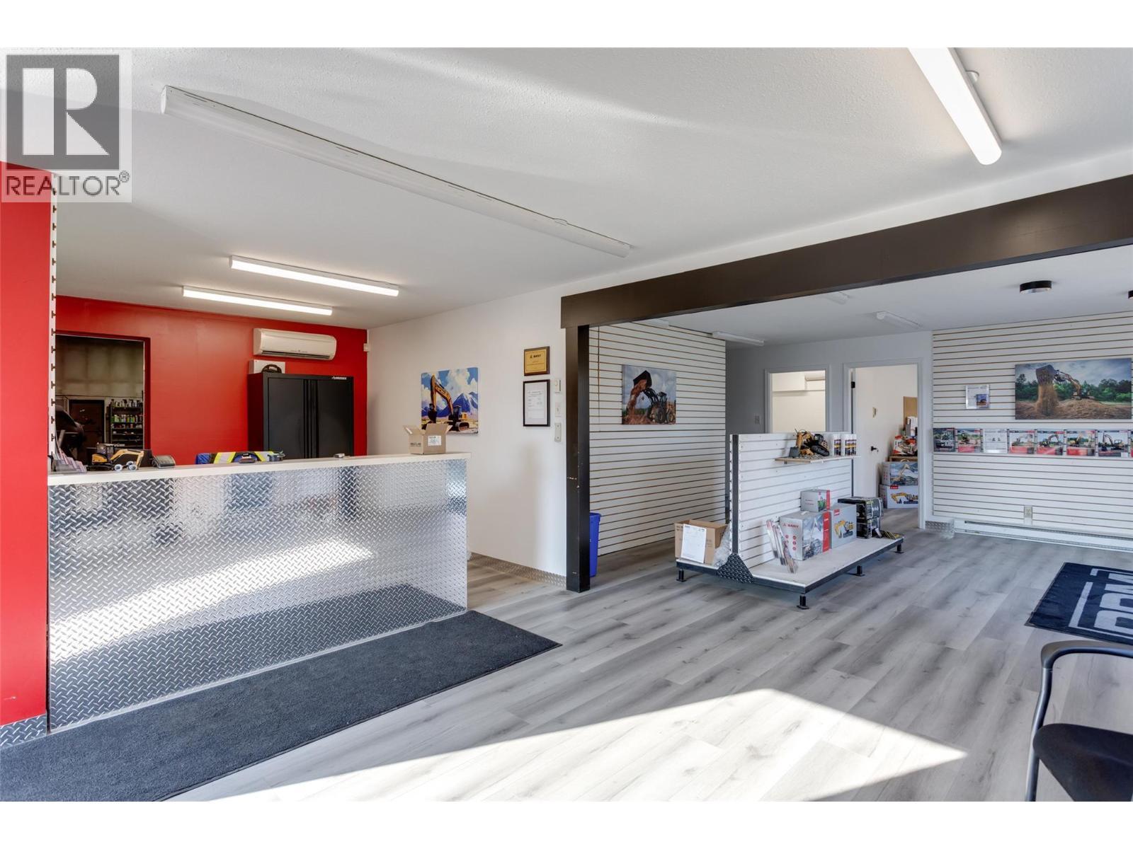 897 Stremel Road. Kelowna, British Columbia