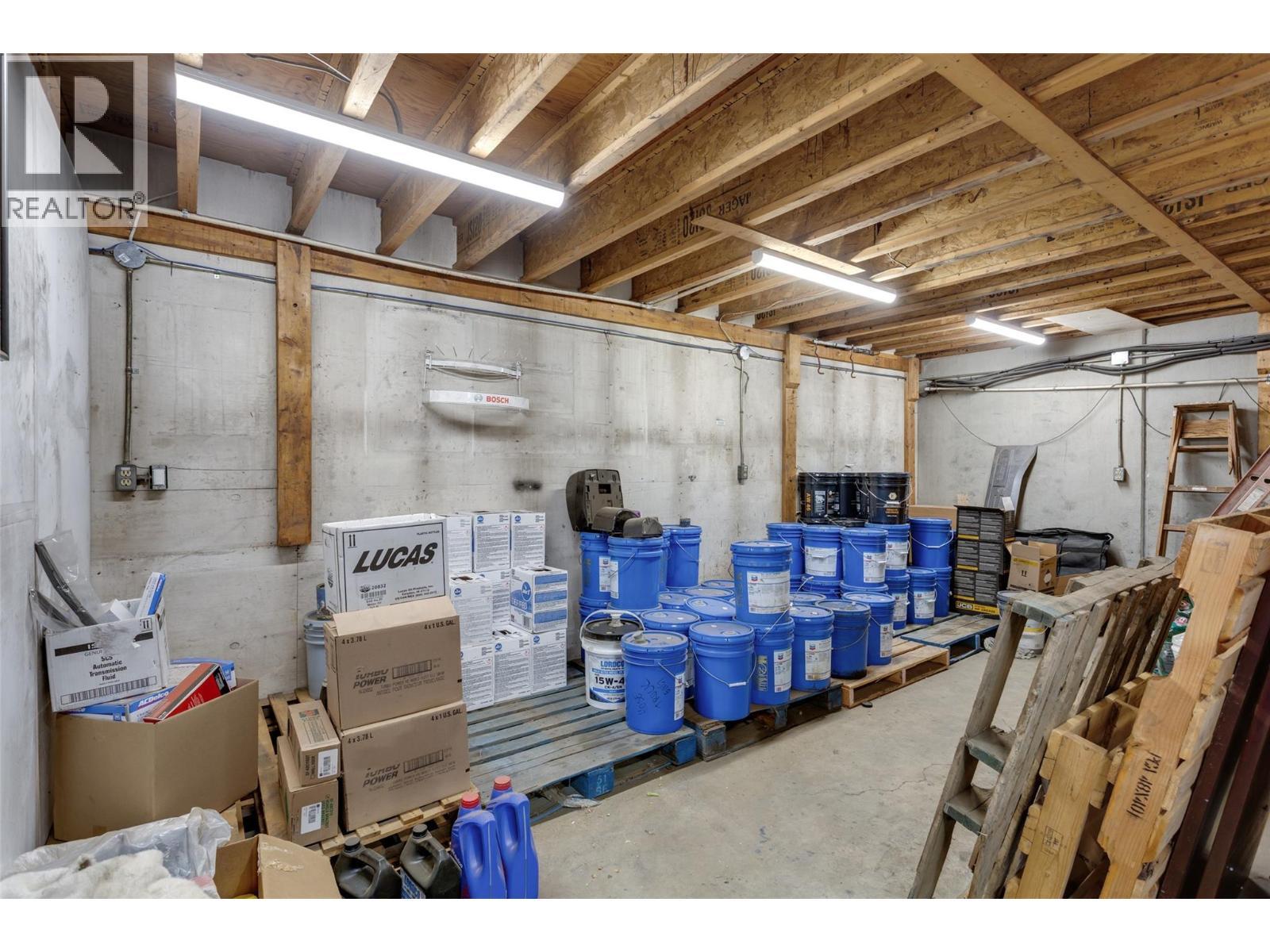 897 Stremel Road. Kelowna, British Columbia