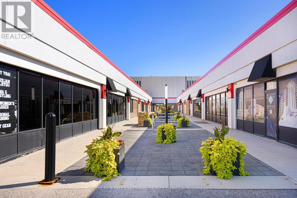 18-19 - 755 Queensway E, Mississauga (dixie)