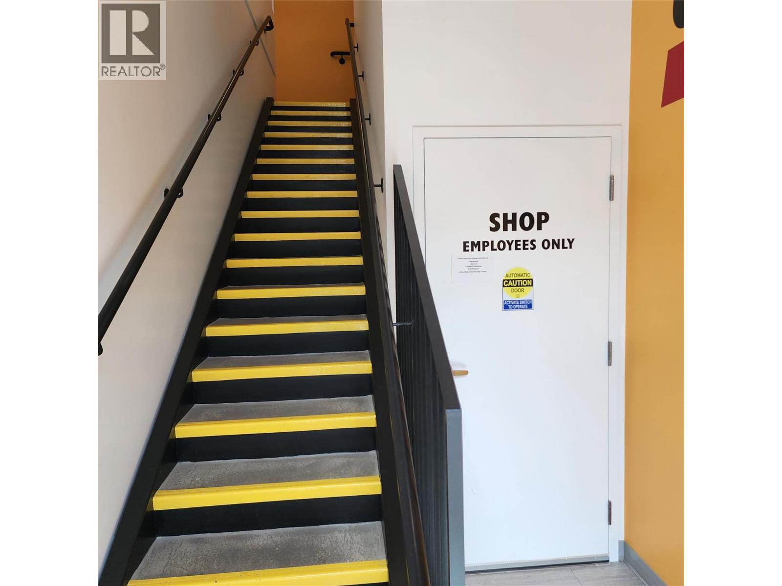 1625 Dilworth Drive Unit# 205. Kelowna, British Columbia