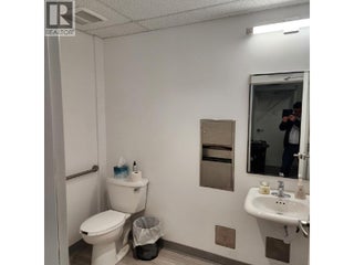 1625 Dilworth Drive Unit# 205. Kelowna, British Columbia