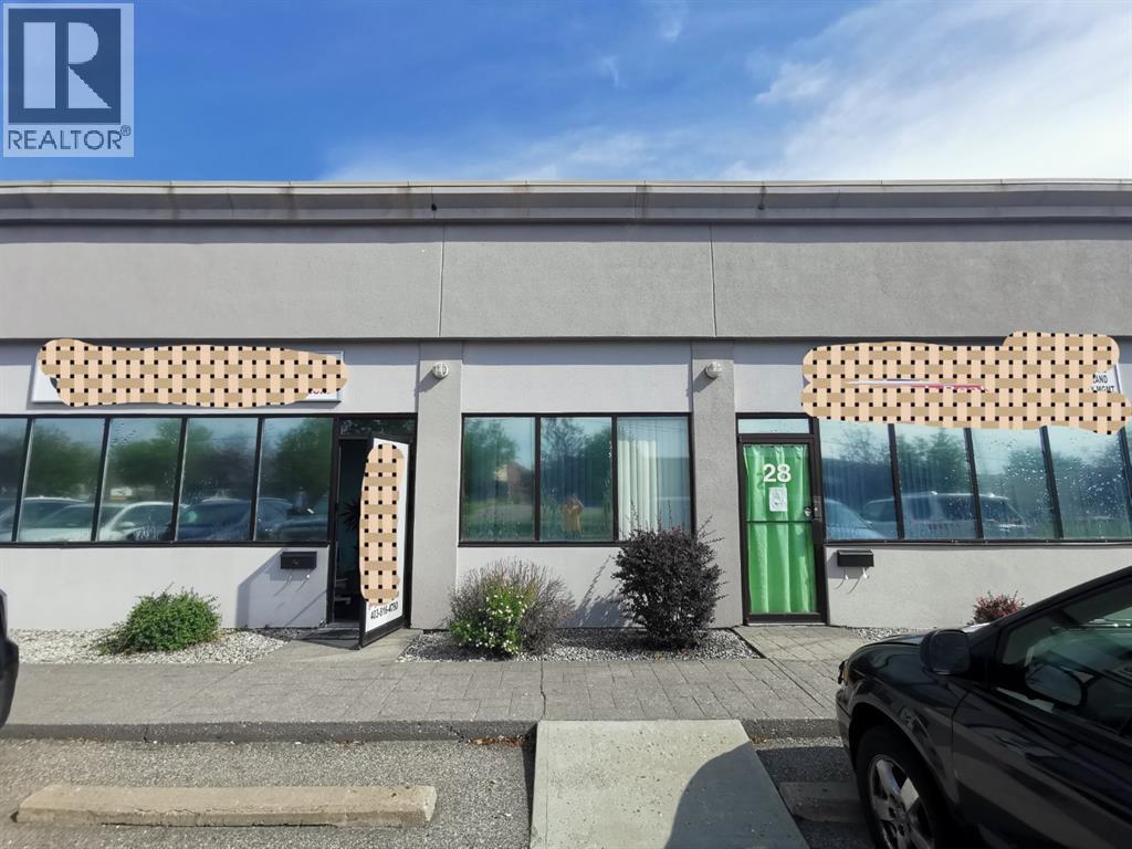 24 & 28, 2110 41 Avenue Ne, Calgary