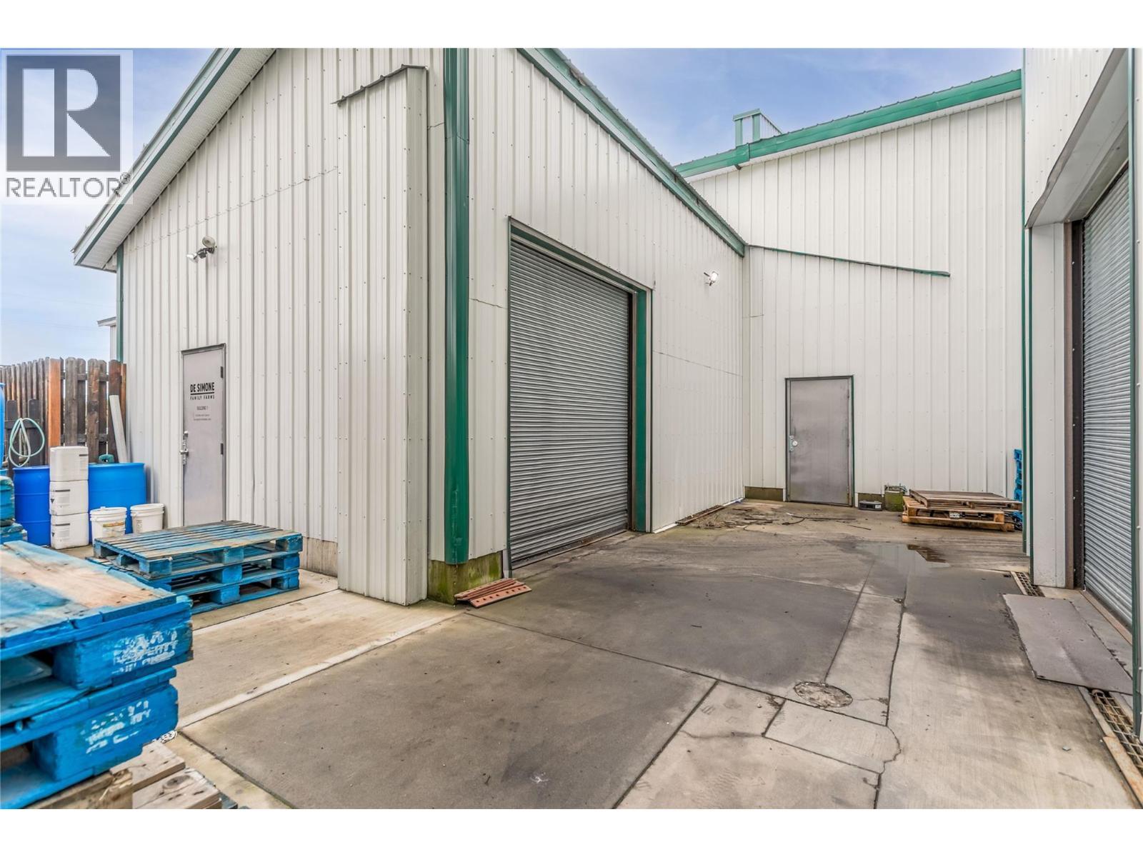 1685 Rutland Road N. Kelowna, British Columbia