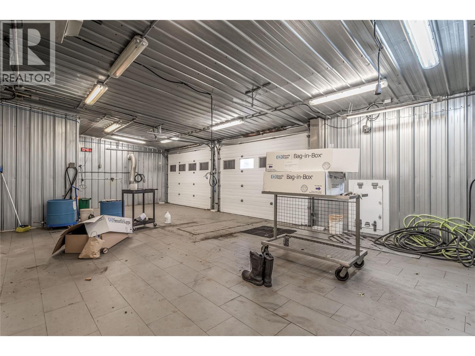 1685 Rutland Road N. Kelowna, British Columbia